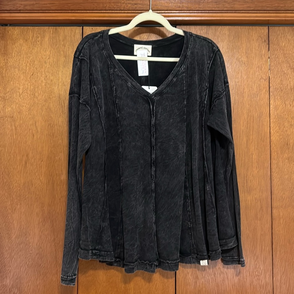 Organic Cotton long sleeve shirt.   Size Large